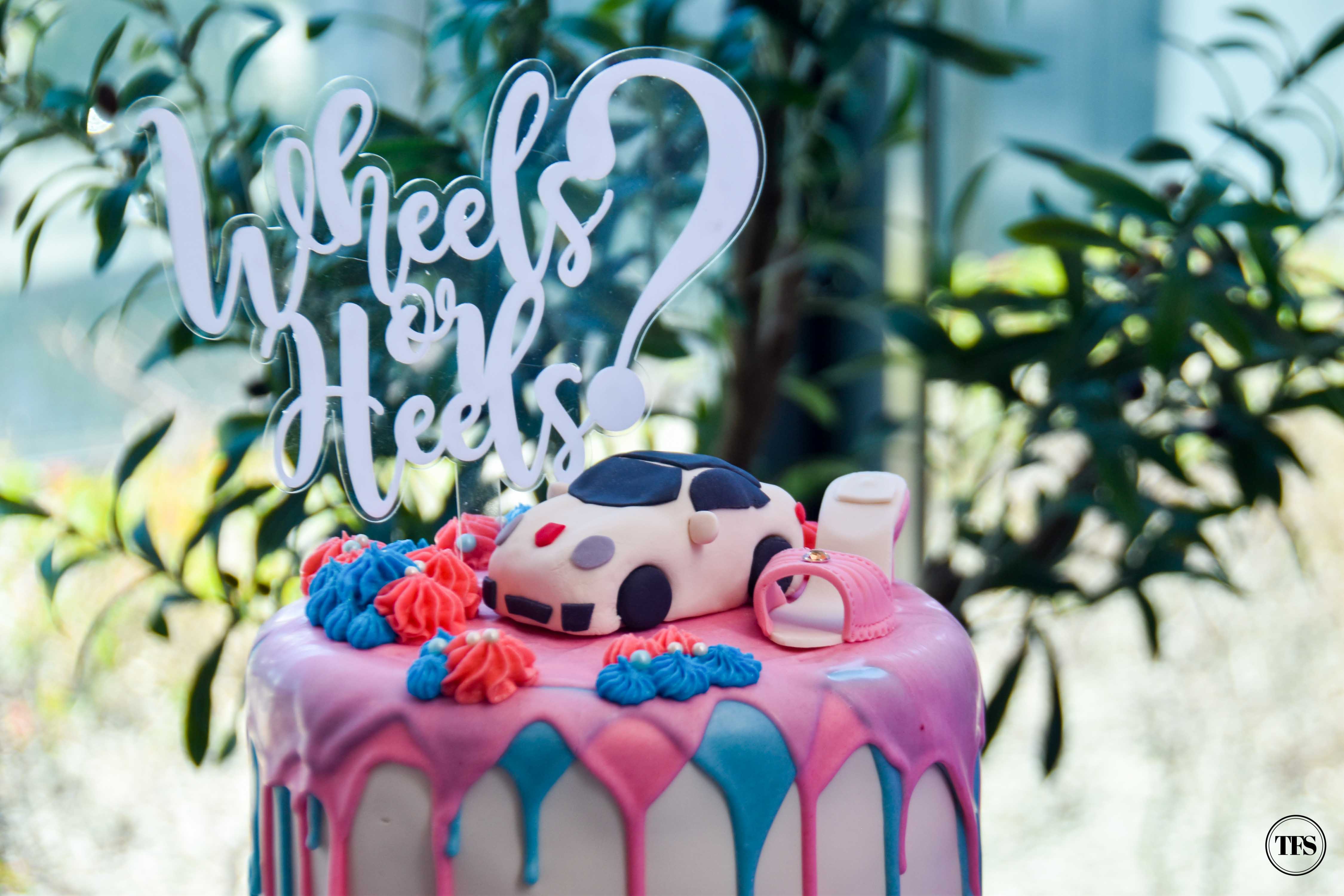 Ready to take your party to the next level of fun? 🎉🍰 These Lilo and  Stitch cakes are the ultimate showstoppers! Get creative and c... |  Instagram